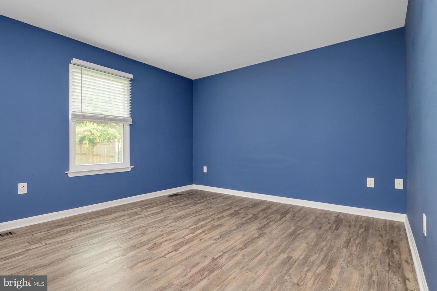2110 Clearview Drive photo 19