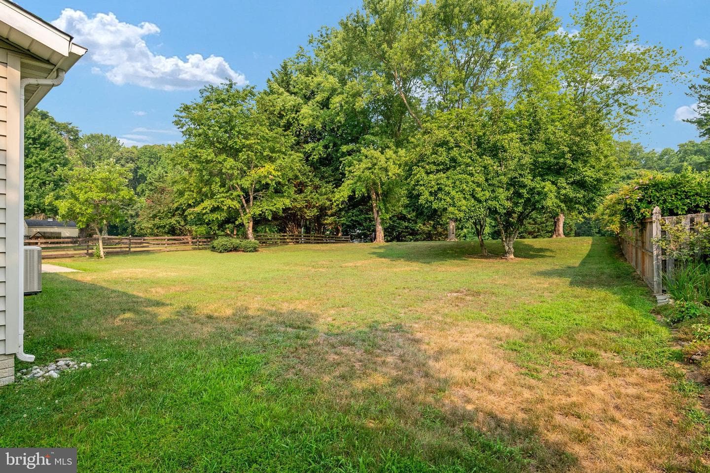 2110 Clearview Drive photo 27