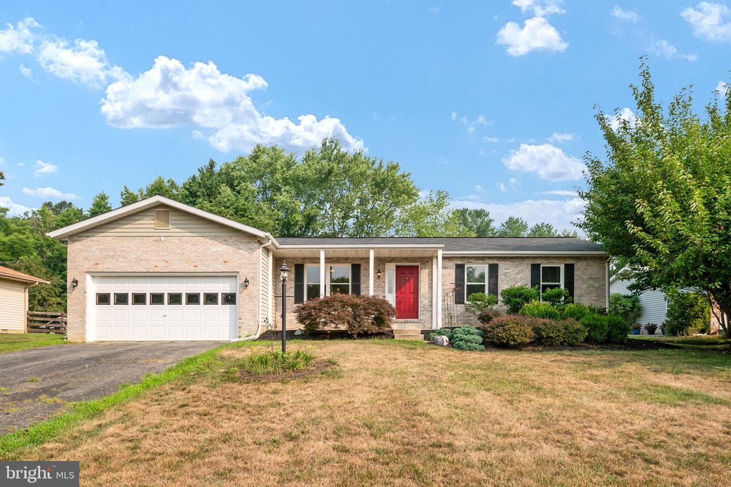 2110 Clearview Drive photo 3