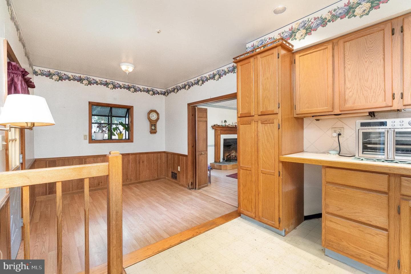 80 Parkside Dr photo 10