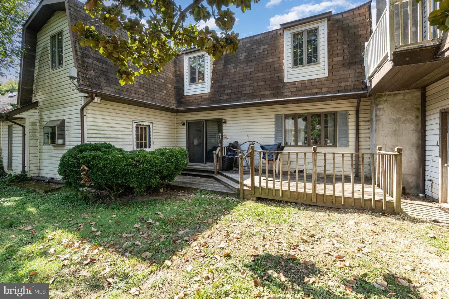 80 Parkside Dr photo 31