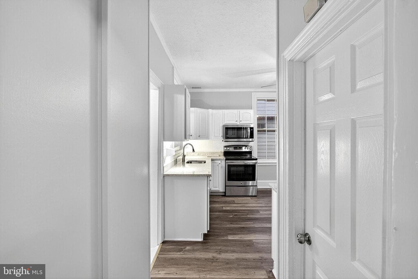 110 Delaware Avenue photo 20