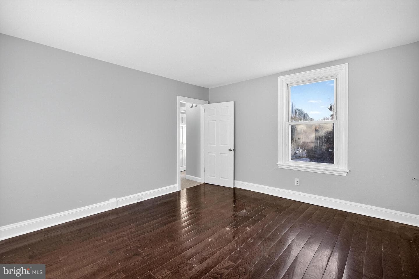 110 Delaware Avenue photo 40