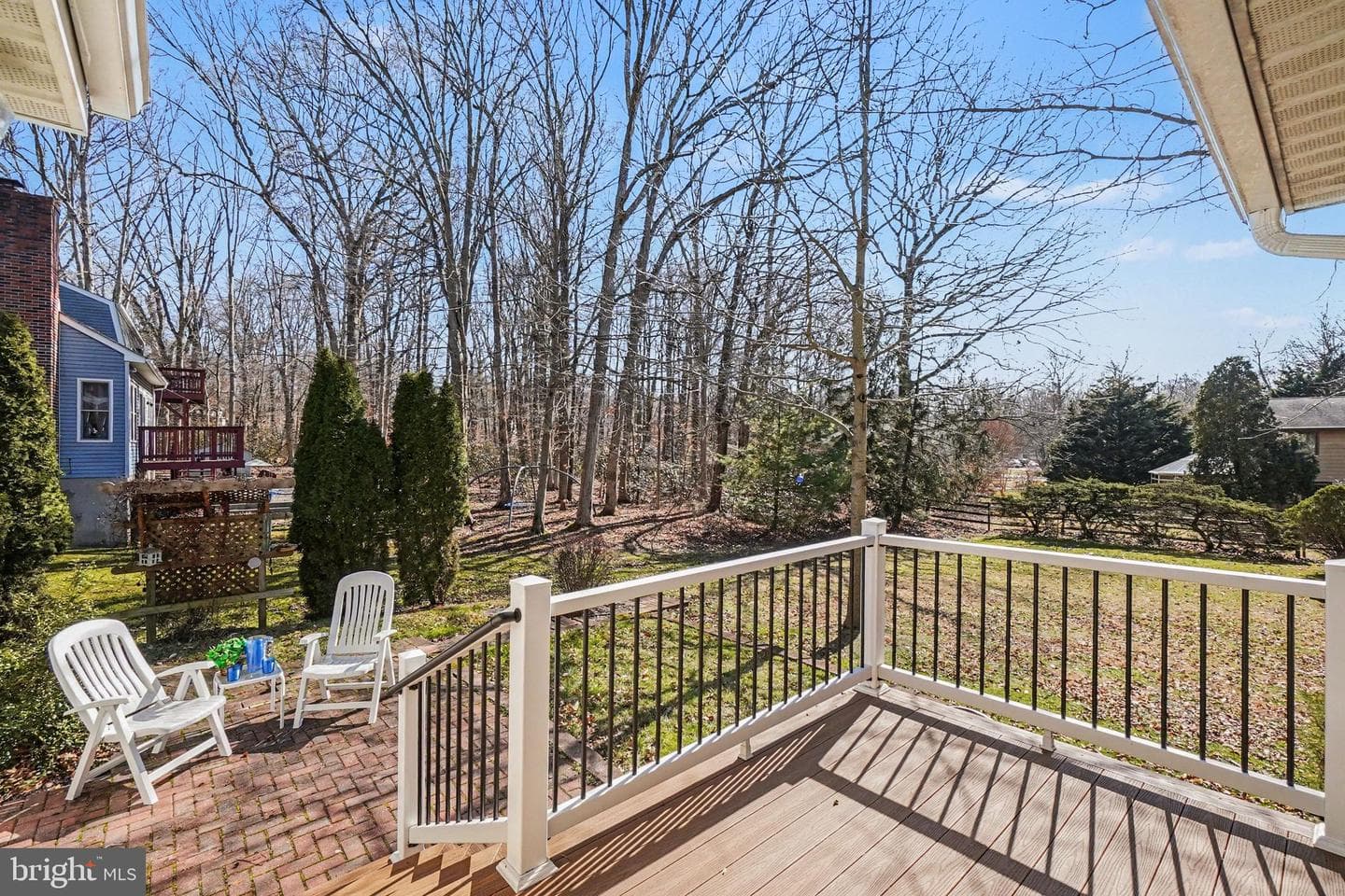 11 Colonial Circle photo 31