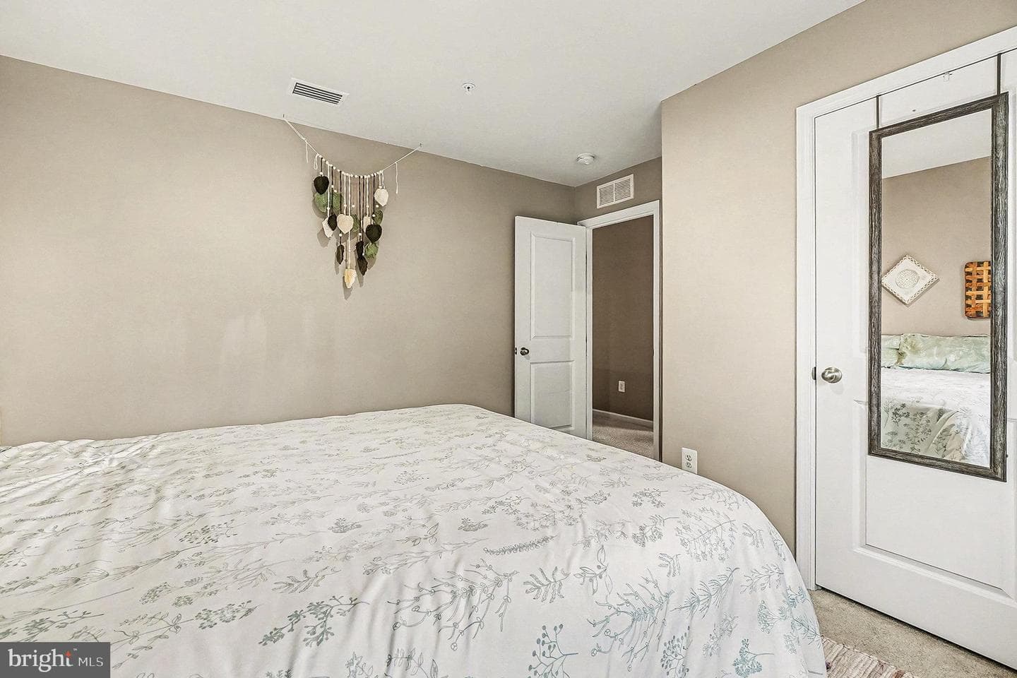 107 Goldspire Drive photo 18