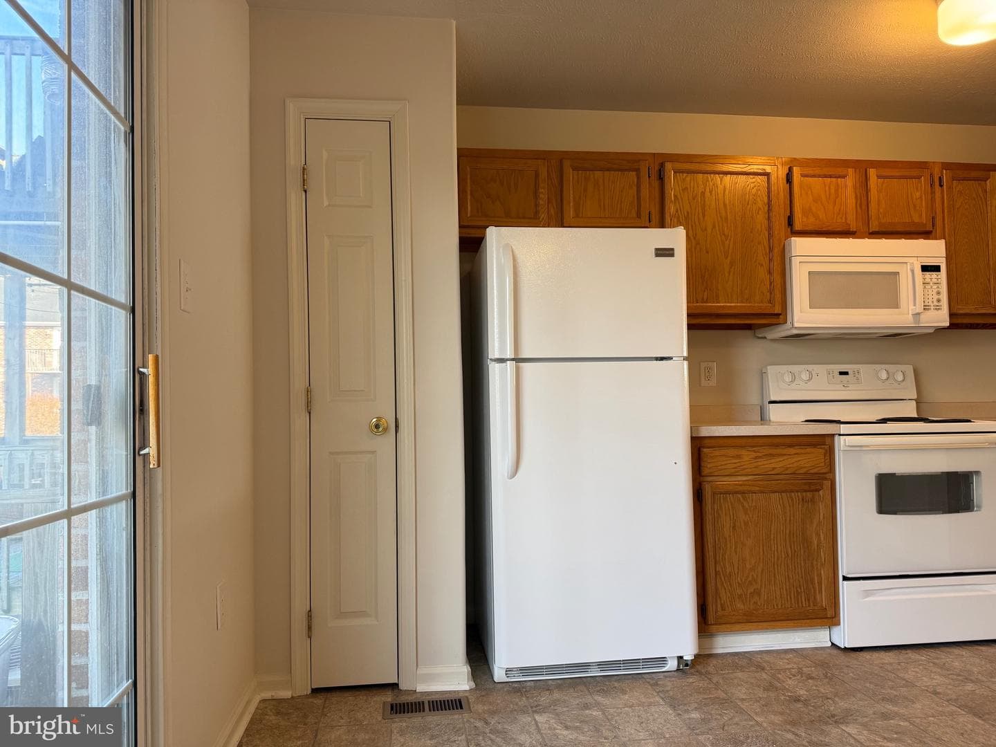 294 Mike Drive photo 18