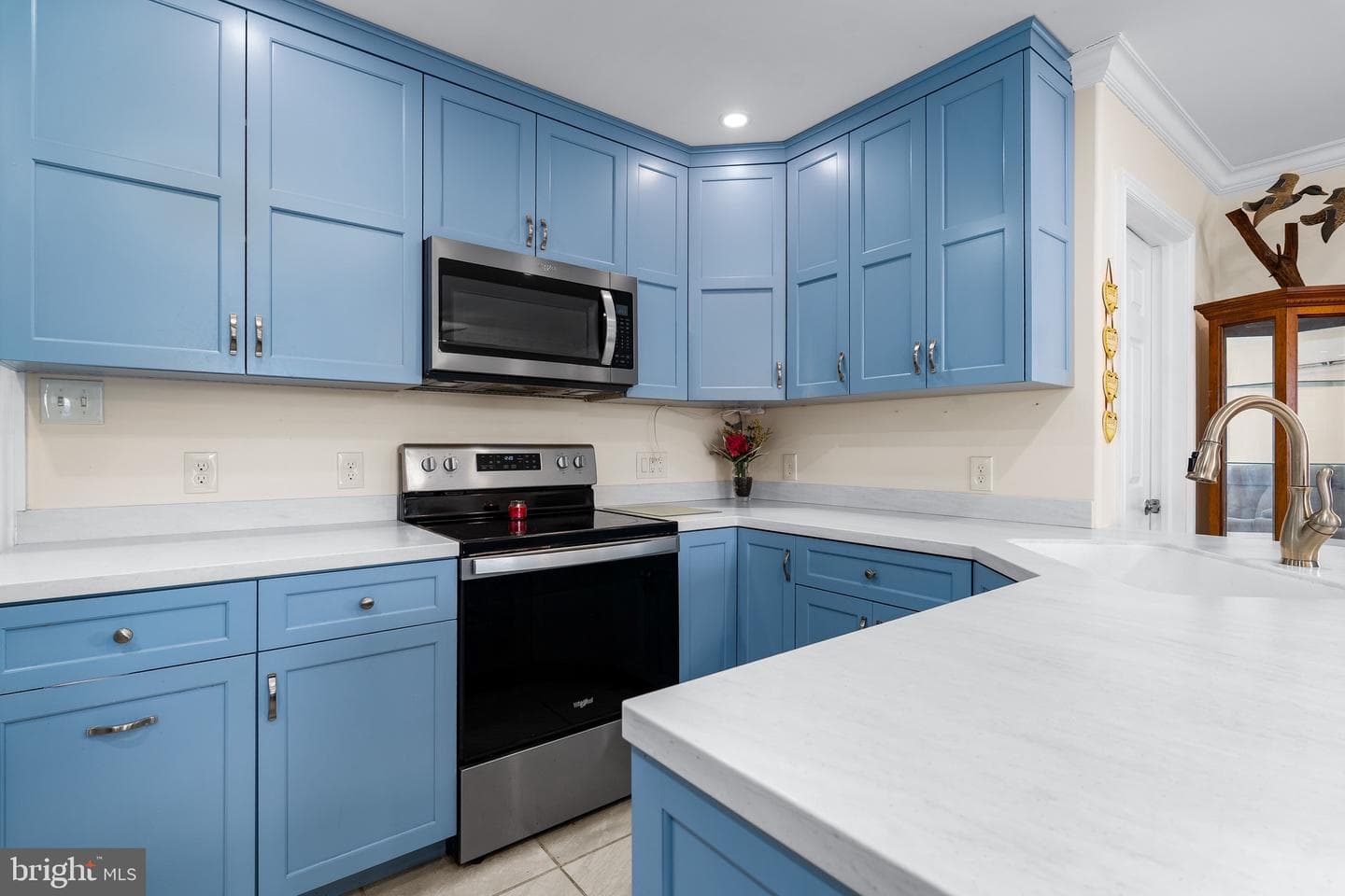 110 Whitehall Road photo 27