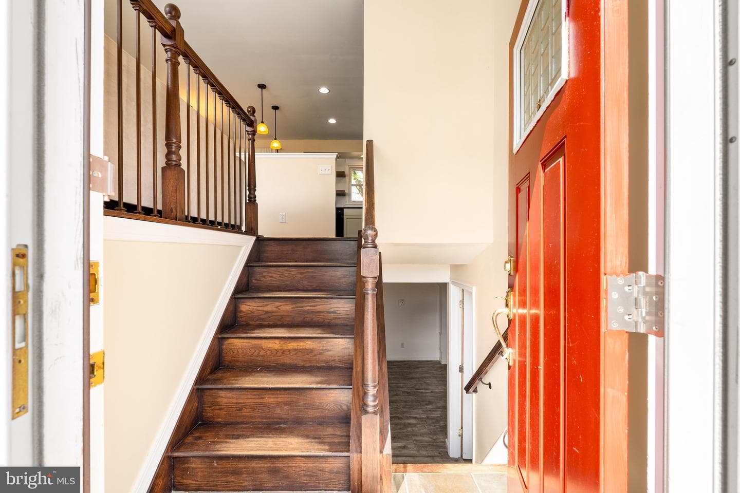 110 Whitehall Road photo 5