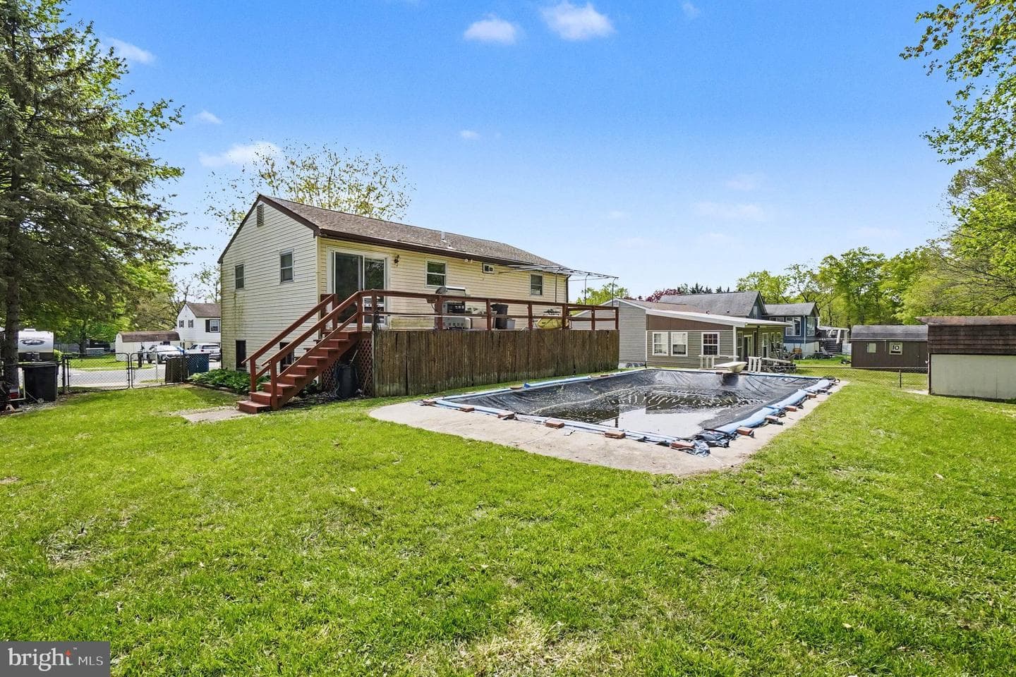 122 W Village Road photo 28