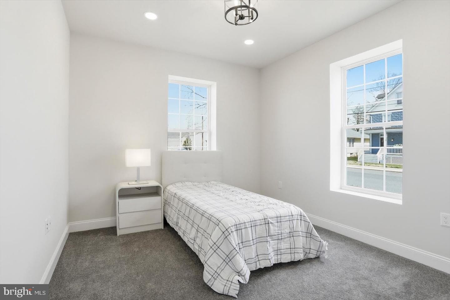 15 S Mauldin Avenue photo 17
