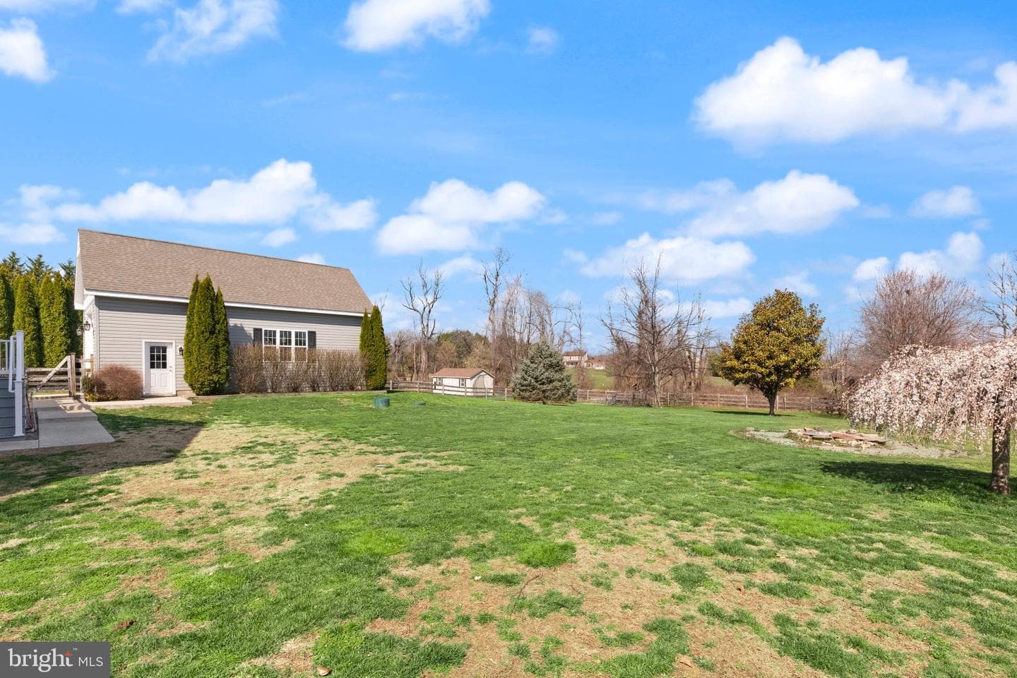 149 Geralds Way photo 40