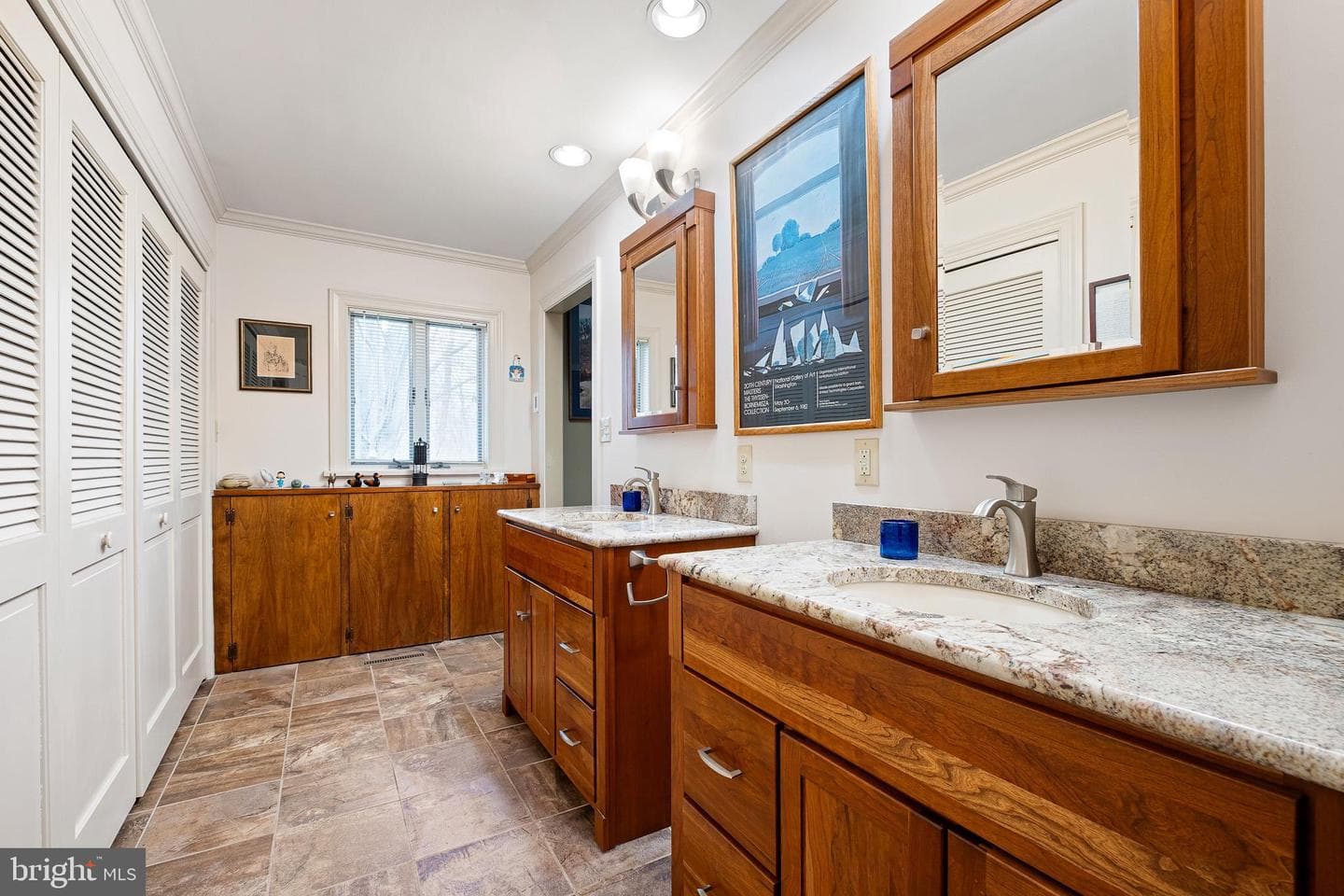 185 Riverside Drive photo 20