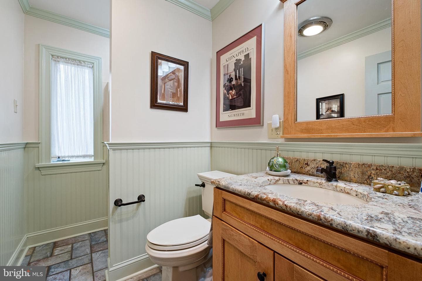 185 Riverside Drive photo 28