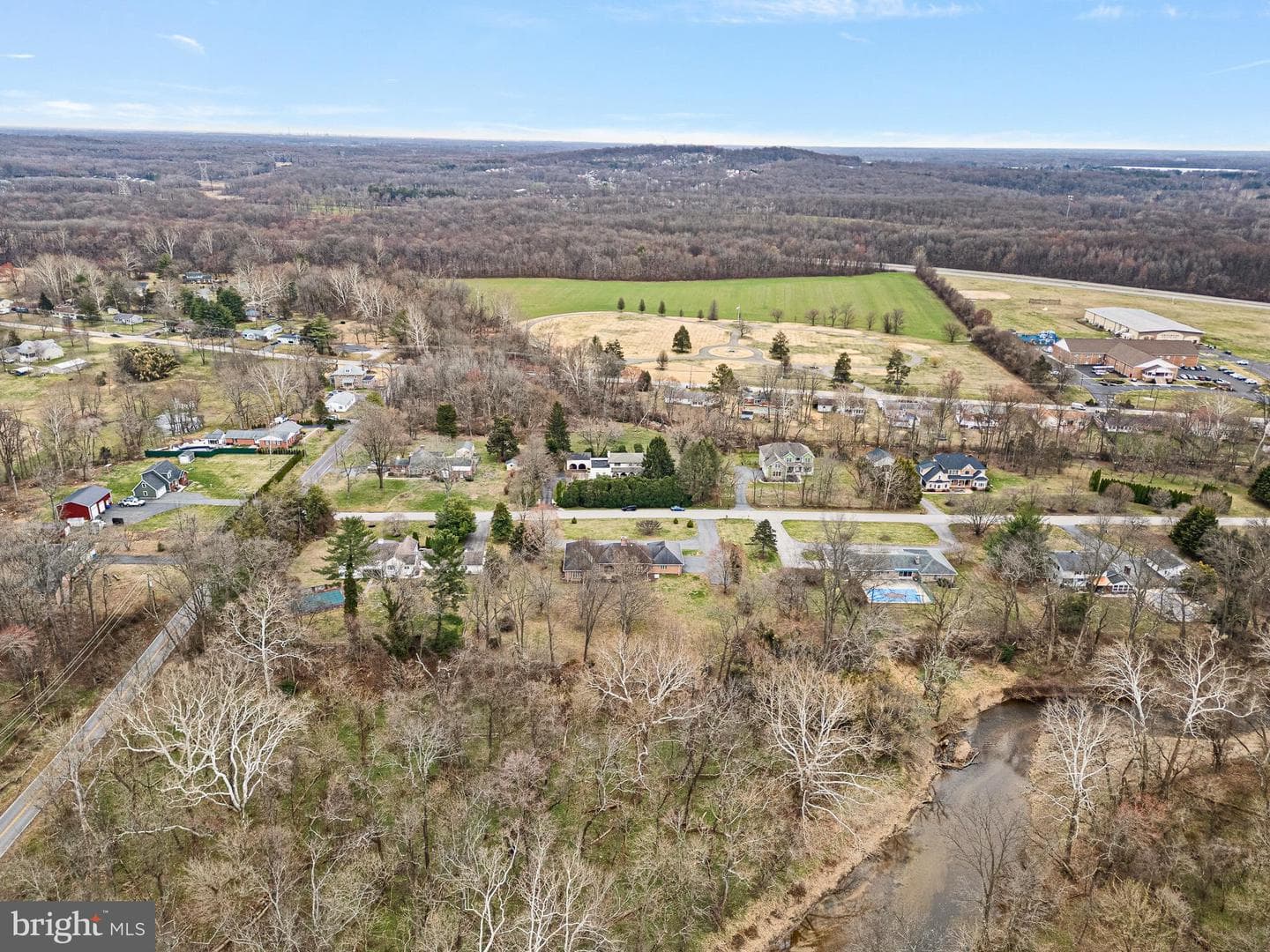 185 Riverside Drive photo 38