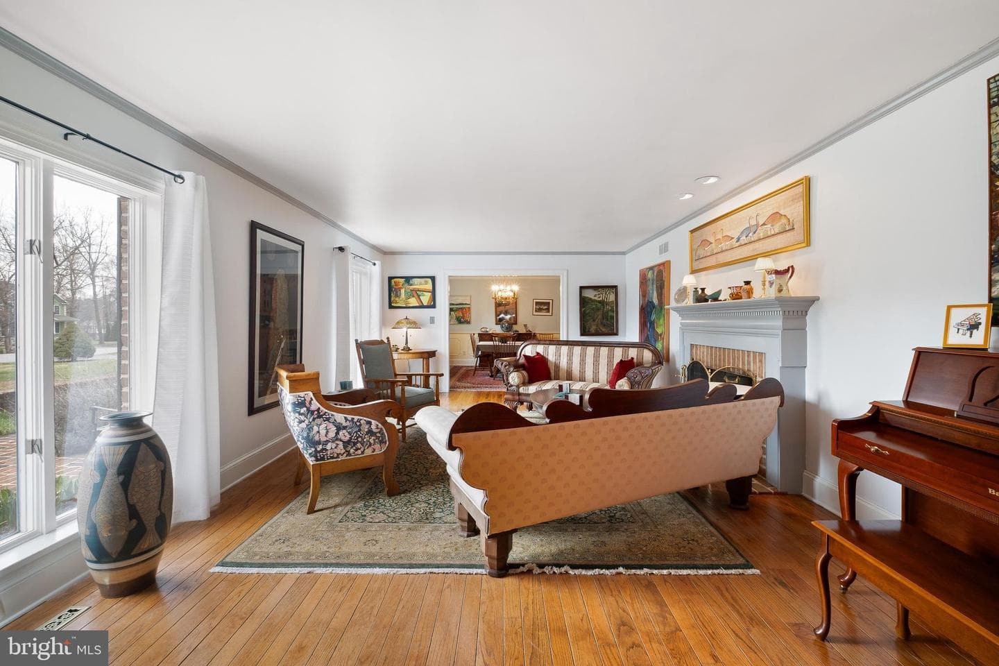 185 Riverside Drive photo 5