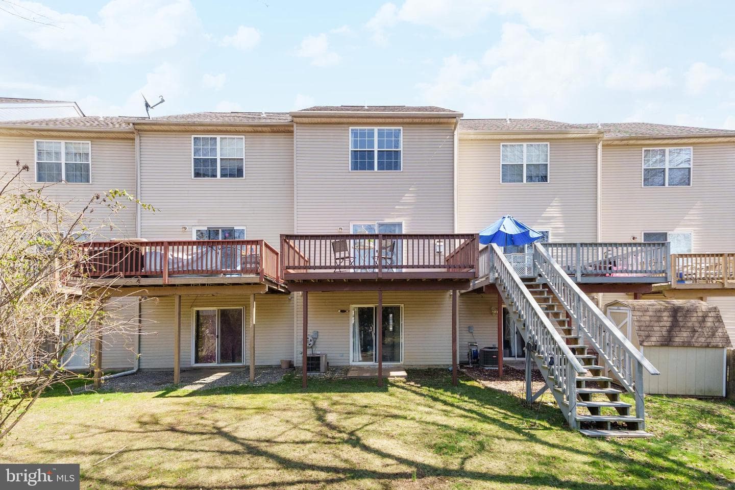 21 Mule Deer Court photo 15