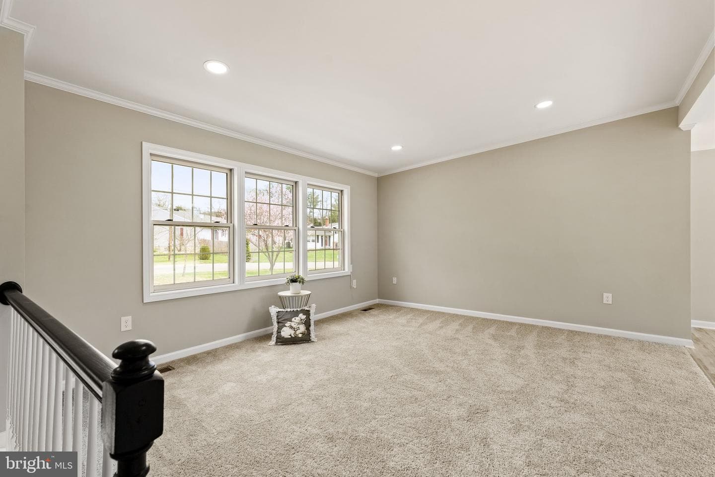 114 Creswell Avenue photo 6