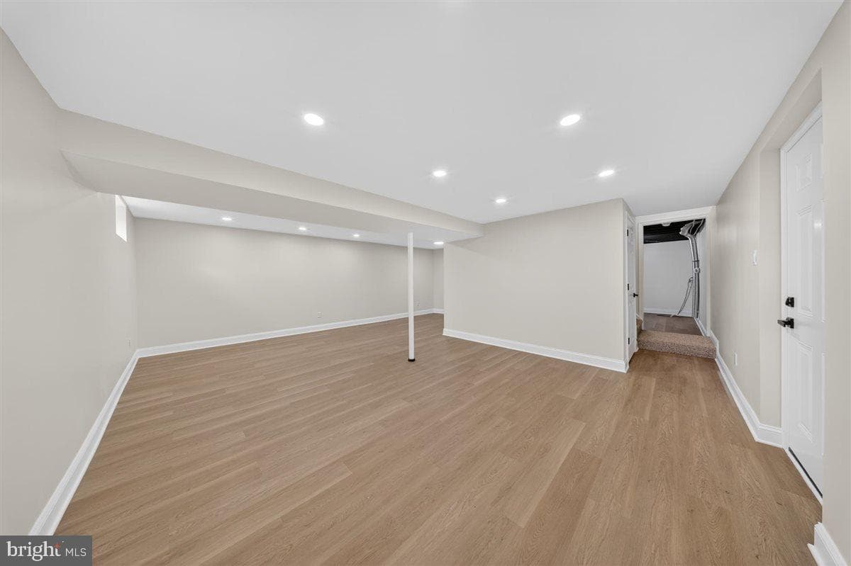 148 Windmill Road photo 27