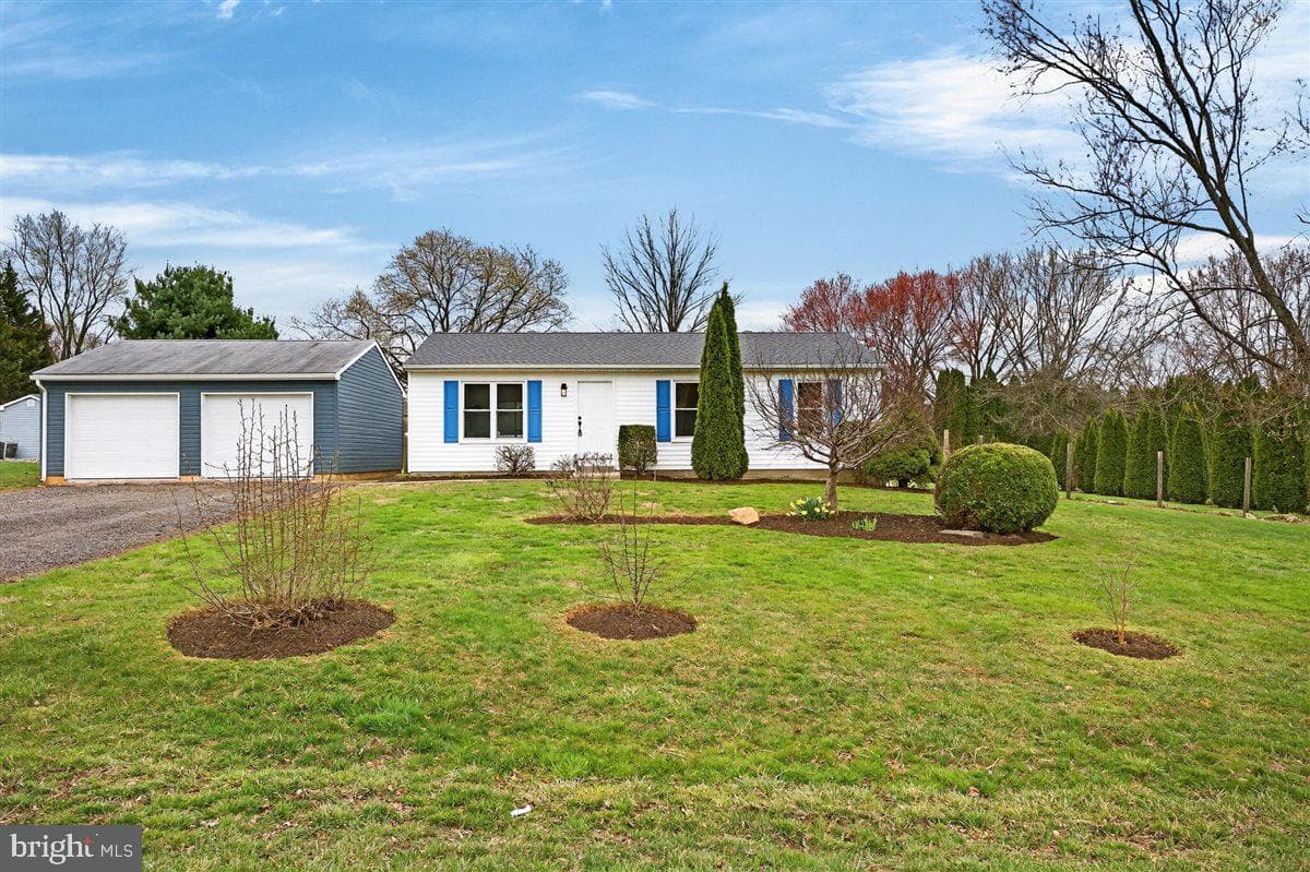148 Windmill Road photo 3