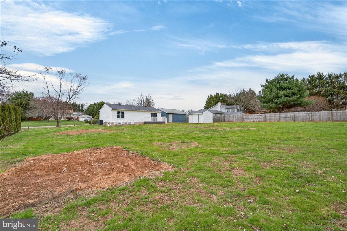 148 Windmill Road photo 35