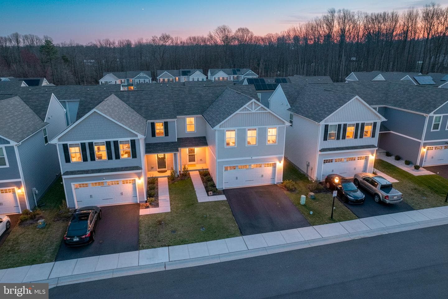 5 Olive Way photo 30