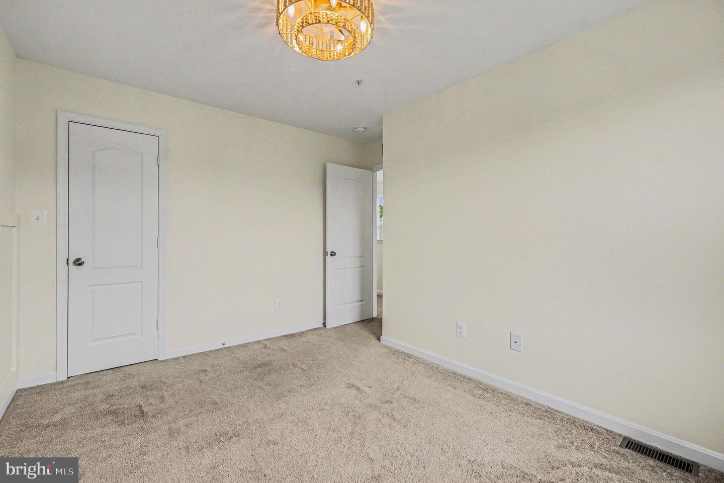 414 Charlestown Crossing Boulevard photo 26