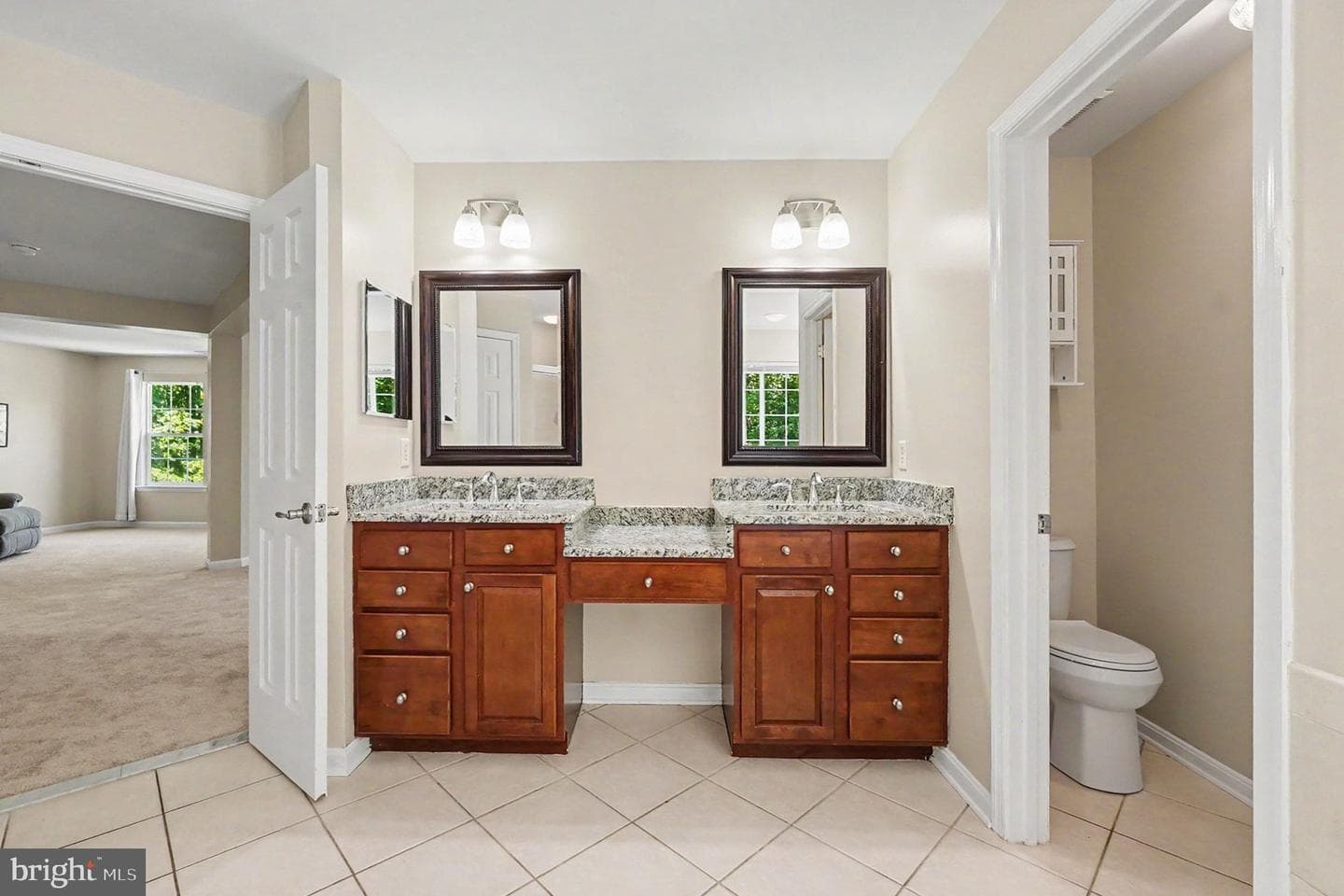 19 Crescent Links Drive photo 33