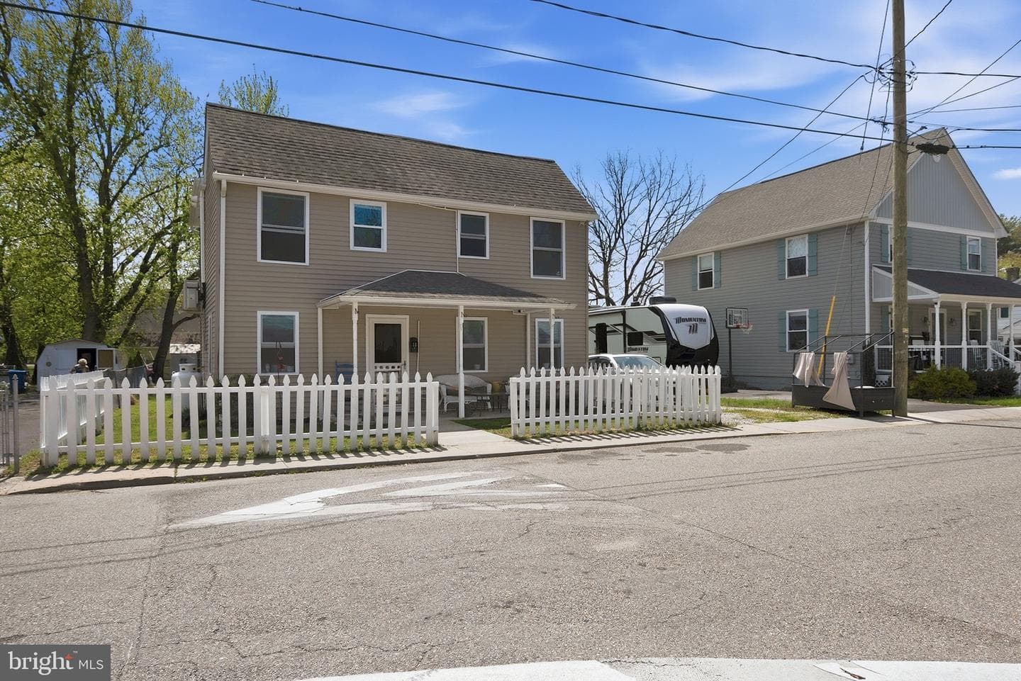 14 W Walnut Street photo 2