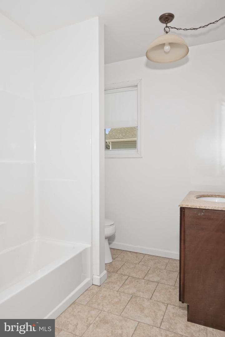 14 W Walnut Street photo 23