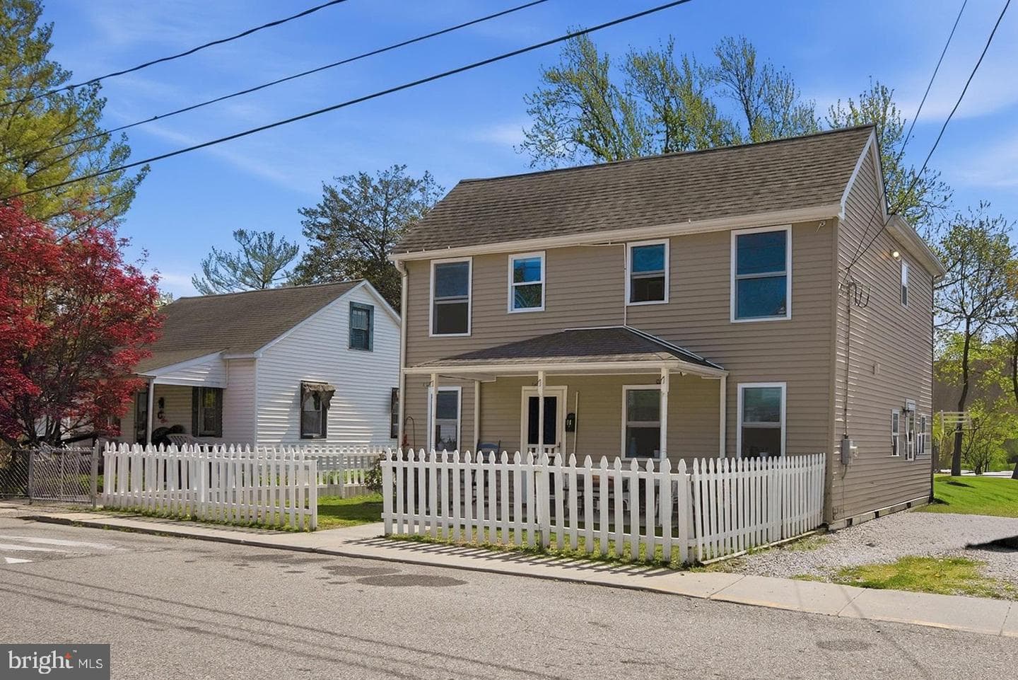 14 W Walnut Street photo 3