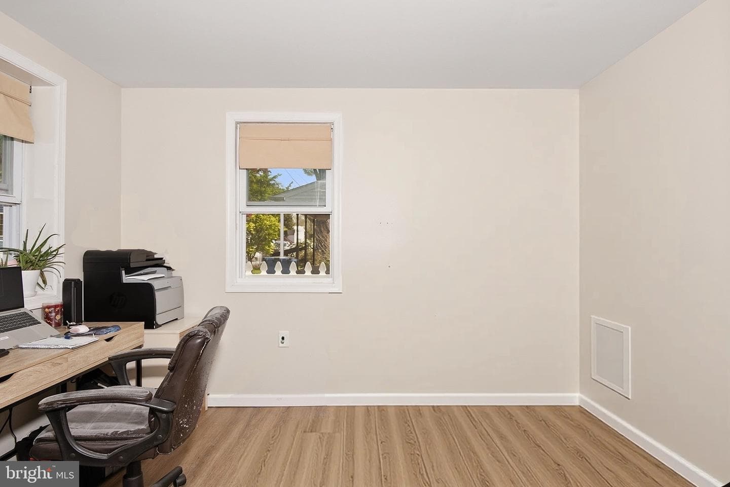 14 W Walnut Street photo 8