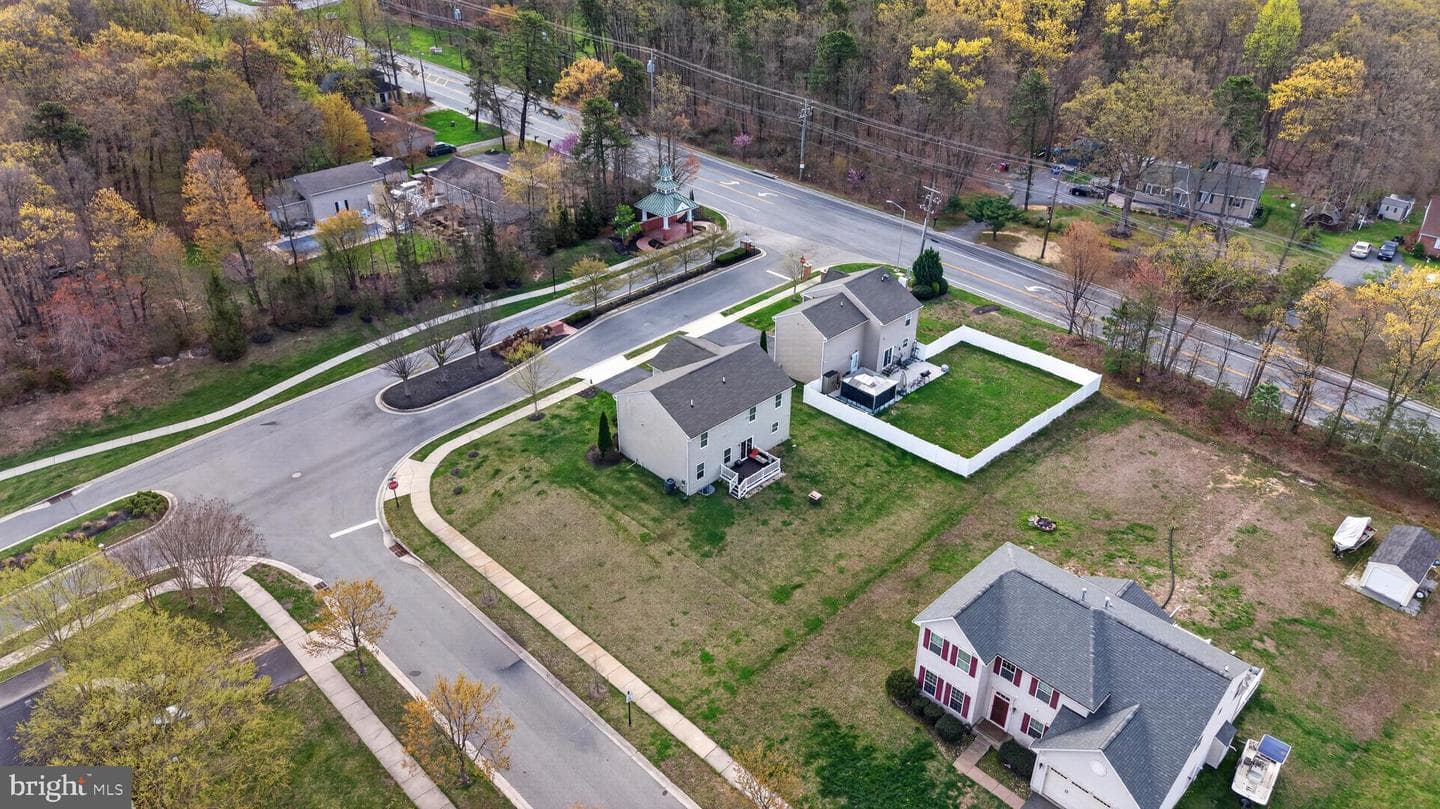 2 Ridgely Forest Drive photo 32