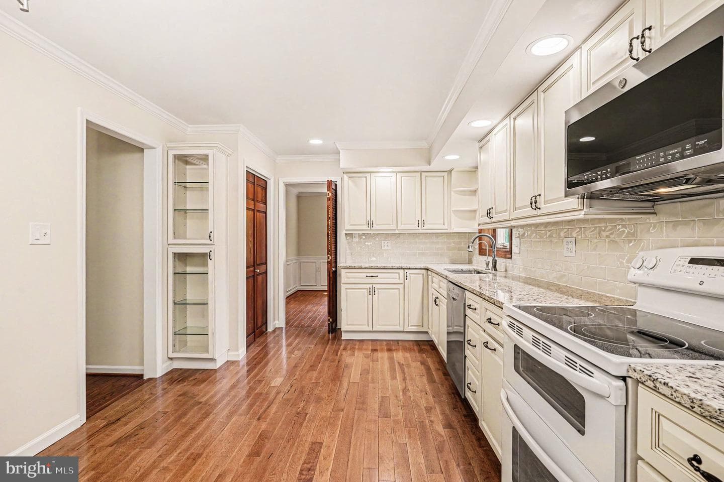 31 Filbert Lane photo 14