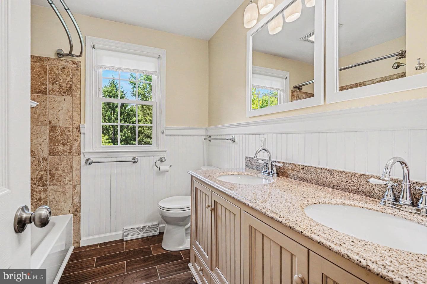 31 Filbert Lane photo 36