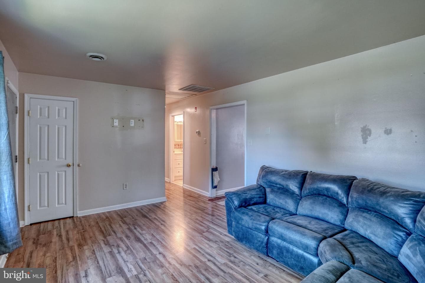 281 Sycamore Road photo 6
