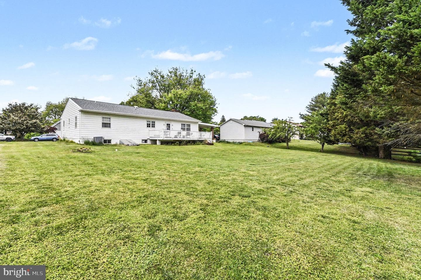 52 Arden Road photo 27
