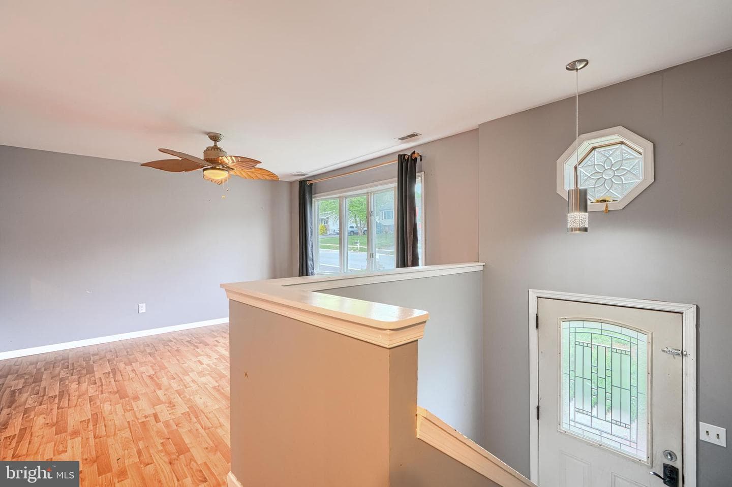 708 Gray Mount Circle photo 6