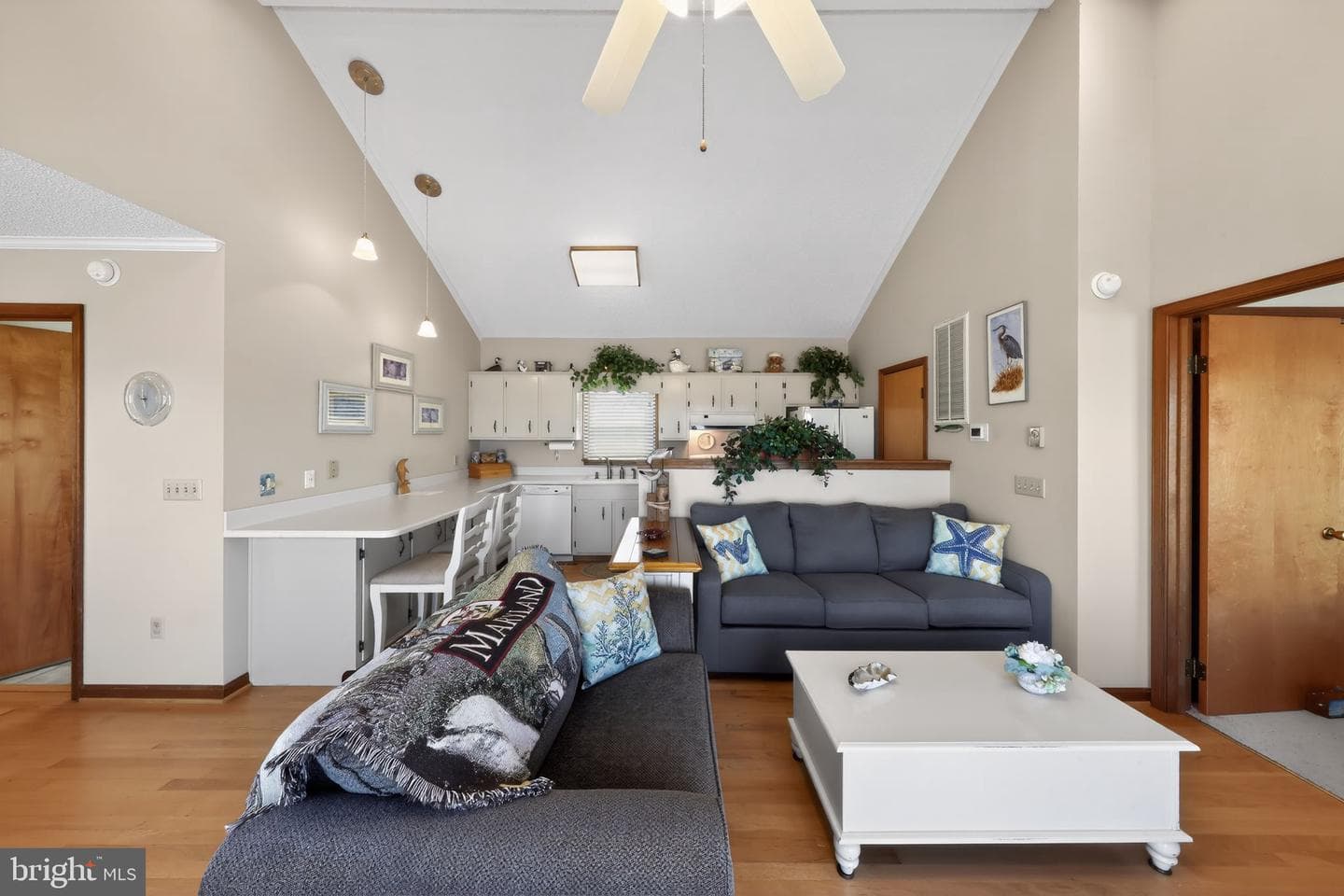 114 Bluff Road photo 10