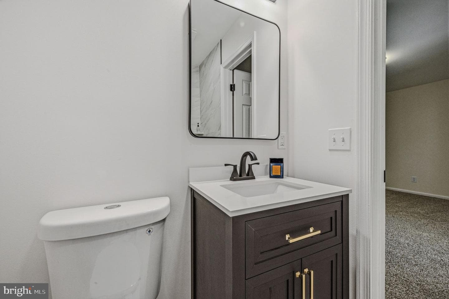 56 Mowbray Lane photo 24