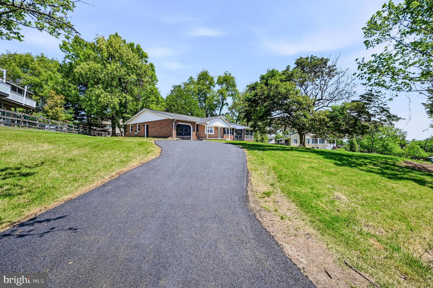 56 Mowbray Lane photo 3