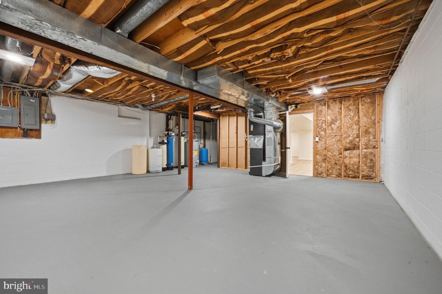 56 Mowbray Lane photo 32