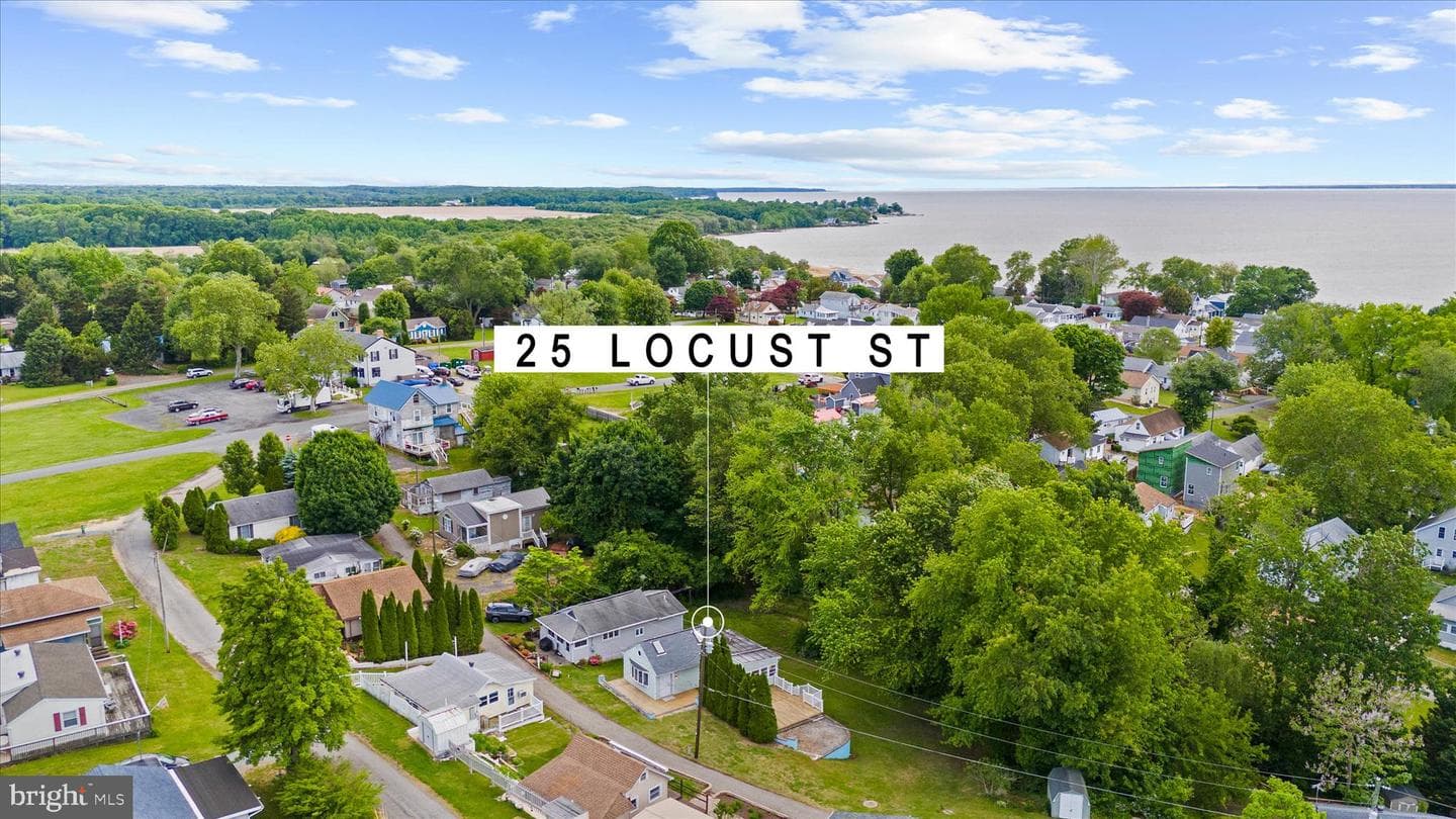25 Locust Street photo 2