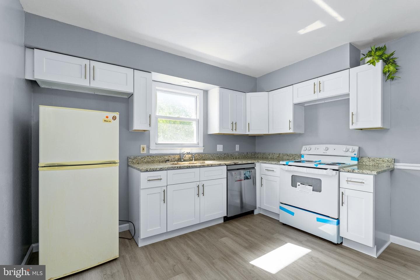 152 S Tartan Drive photo 16