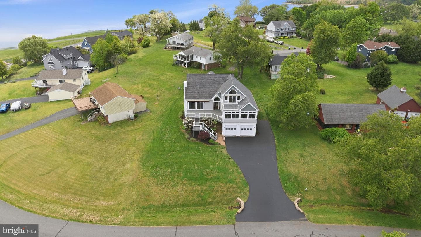 160 Cliffview Drive photo 6