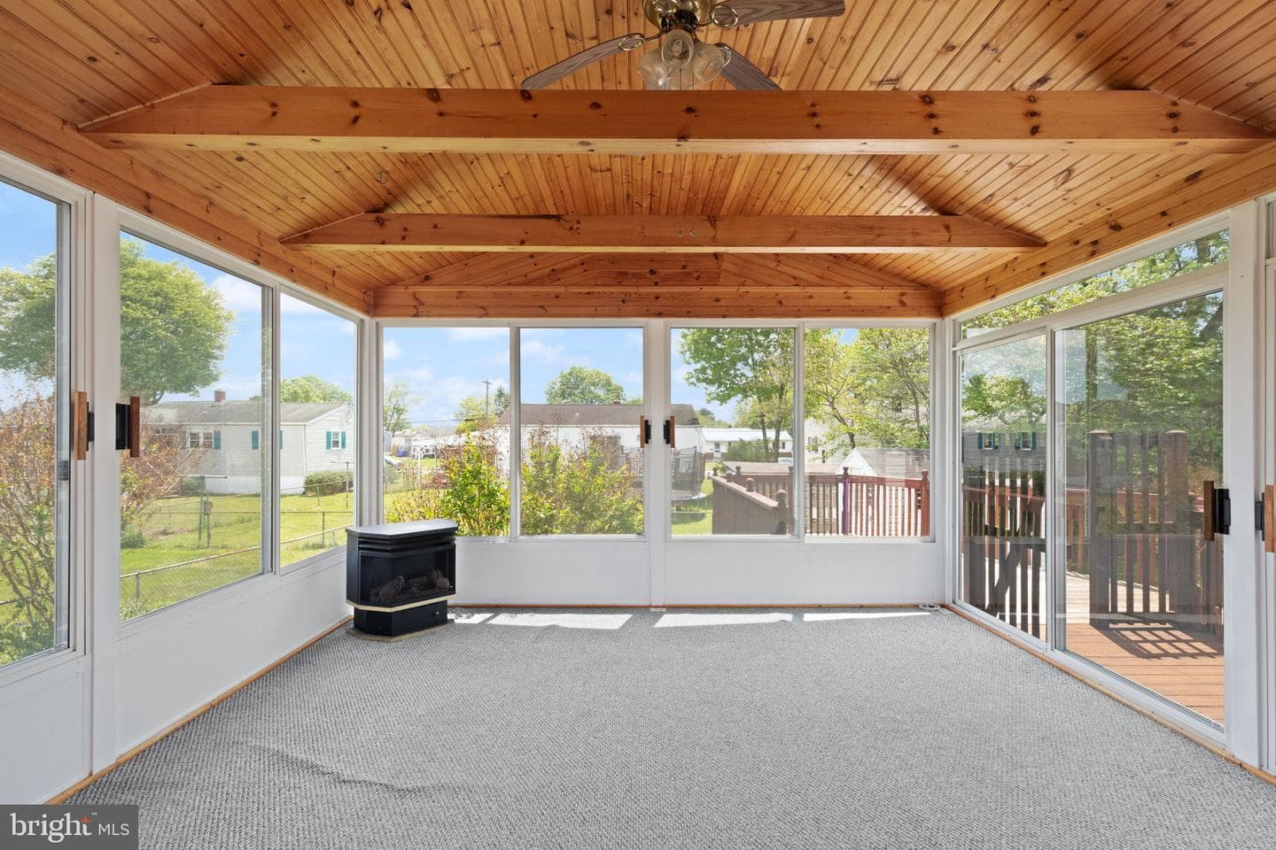 124 Bowling Lane photo 26