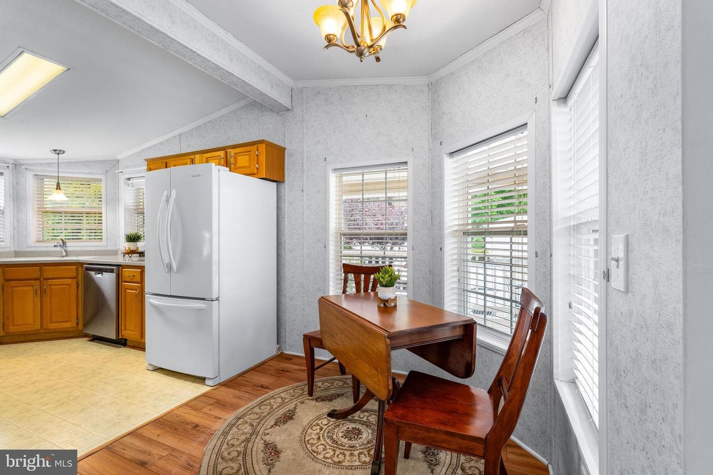 77 Woods Way photo 12