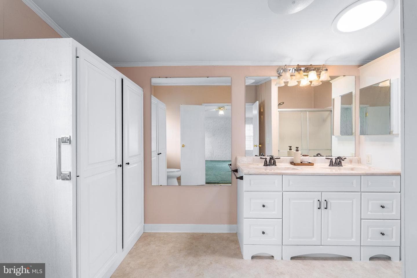 77 Woods Way photo 19