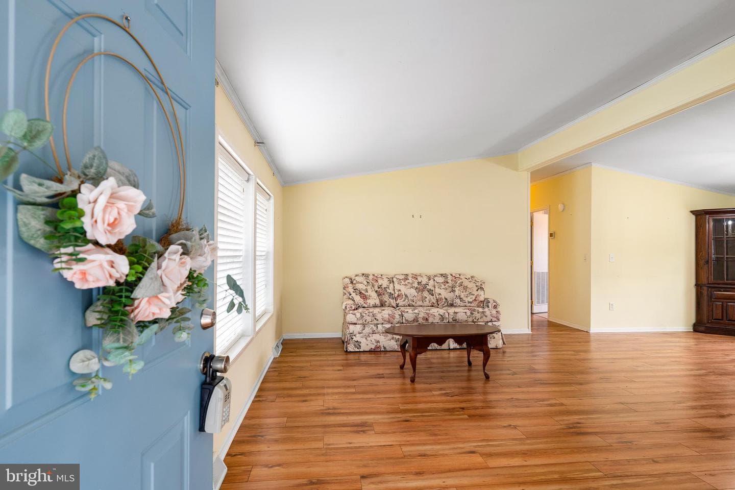 77 Woods Way photo 6