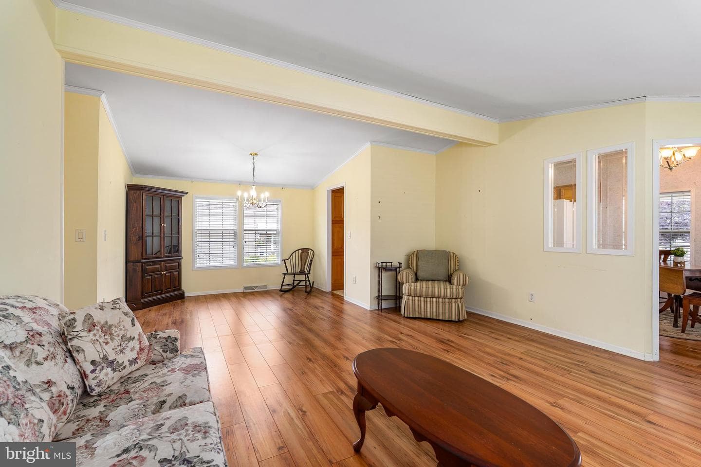 77 Woods Way photo 9