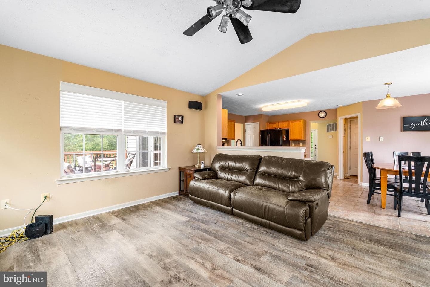 146 Manchester Drive photo 13